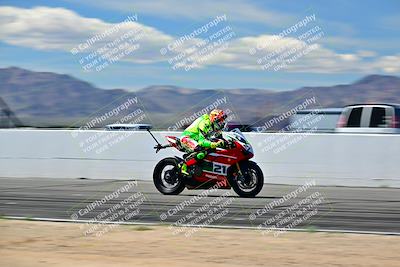 media/Mar-25-2024-Moto Forza (Mon) [[8d4319bd68]]/3-Intermediate Group/Session 4 (Front Straight Speed Pans)/